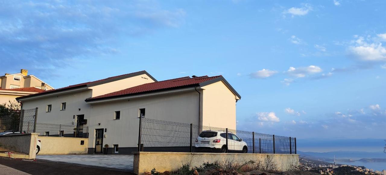 Drenova Hills Apartment Rijeka Luaran gambar